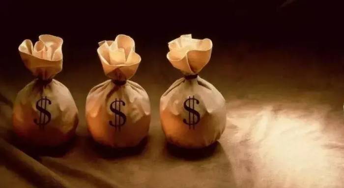 Essential for novice traders! 7 aspects to watch when choosing a dealer